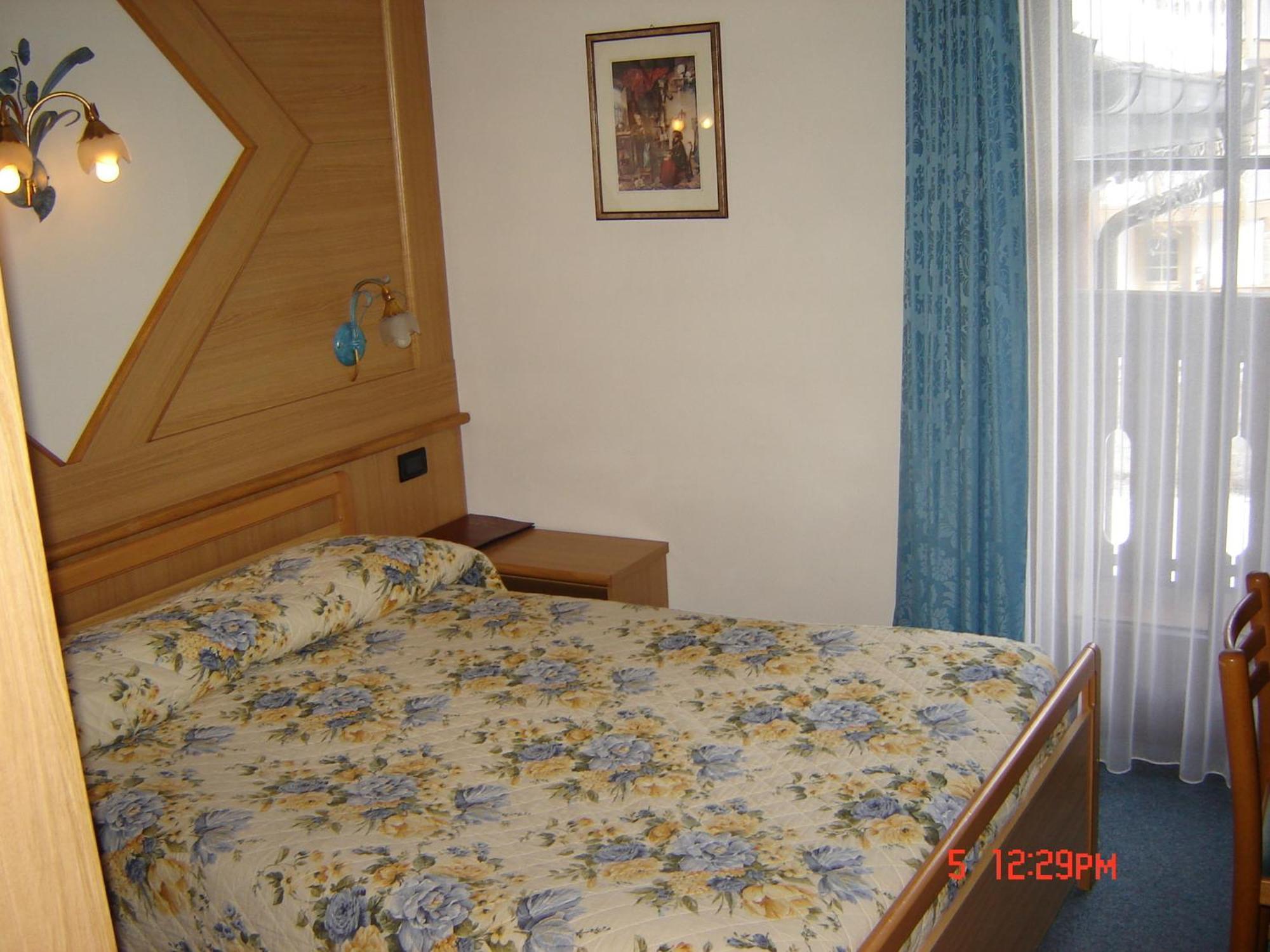 Hotel Stella Alpina Moena Exterior photo