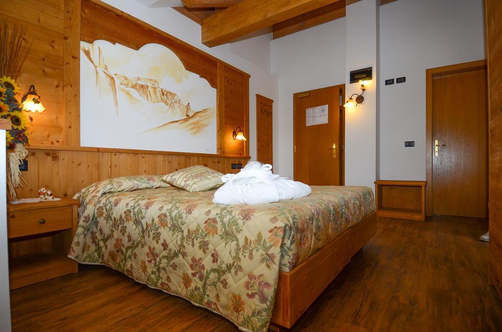 Hotel Stella Alpina Moena Exterior photo